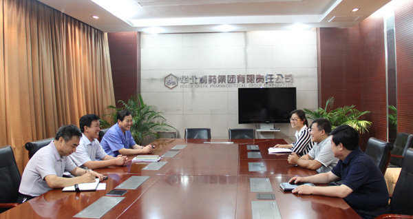 PA视讯领导亲切会见全国劳动模范齐名<br />