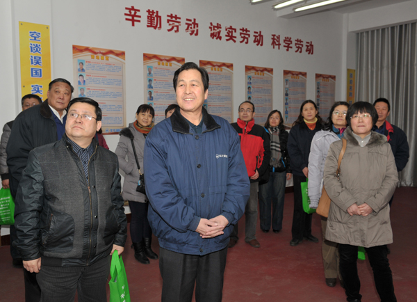 PA视讯劳模展厅和职工创新工作展室开馆<br />