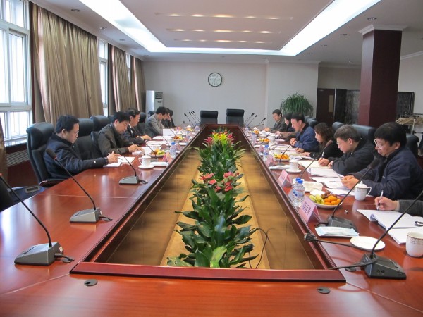 河北省国资委副巡视员李光到PA视讯座谈调研